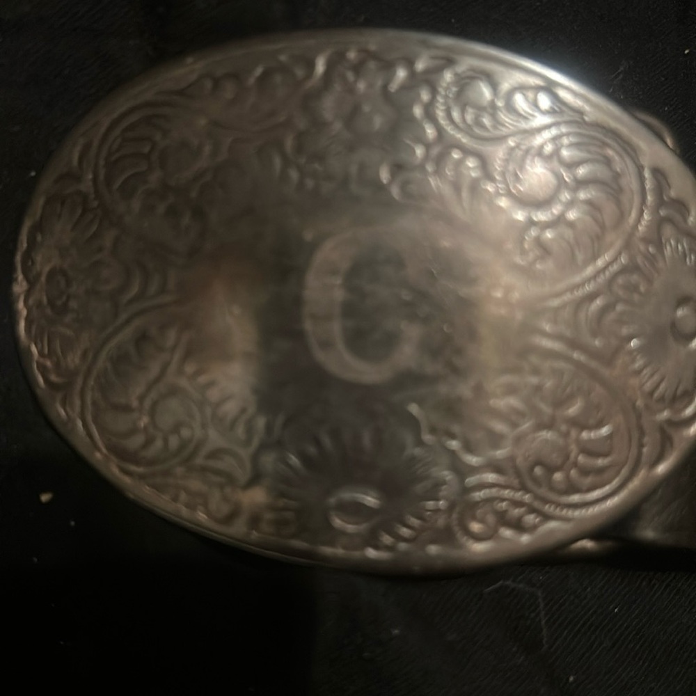 VINTAGE MEXICO BELT- black leather. Monogram C on buckle.  Unisex